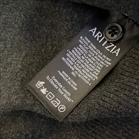 Wilfred Dark Gray Knit Cardigan - Picture 5 of 5